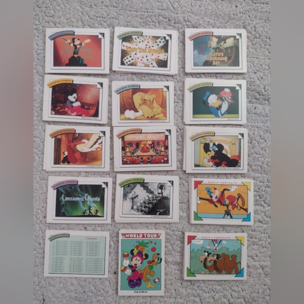Disney Collectible Trading Cards Set